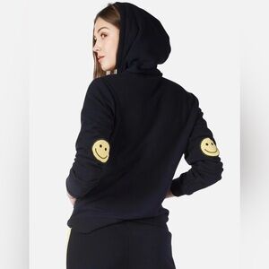 Sami Ryan - Smiley® Oversized Hoodie, Black! Women’s Small! Excellent condition!